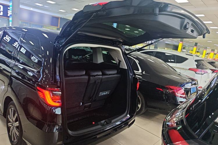 Used Honda Odyssey 2024 2.0L eHEV Sharp & Enjoy Edition