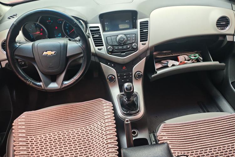 Used Chevrolet Cruze 2012 1.6L SL MT
