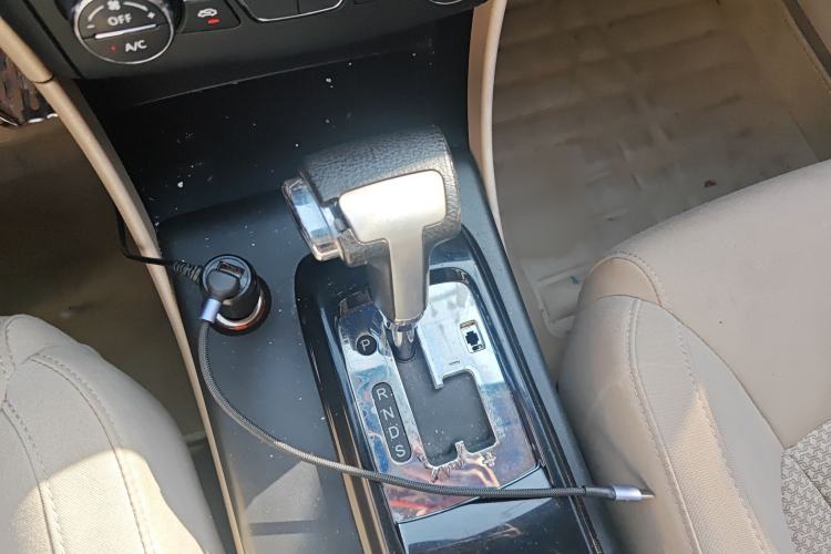 Used Bestune B50 2013 1.6L automatic luxury version