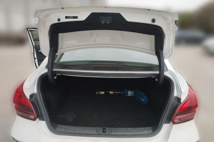 Used MG 5 Scorpio 2022 1.5T Luxury Edition Trunk