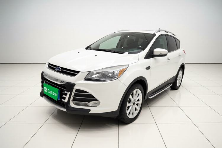 Used Ford Kuga 2015 2.0L GTDi Four-Wheel Drive Elite Model Front Left 45 Deg