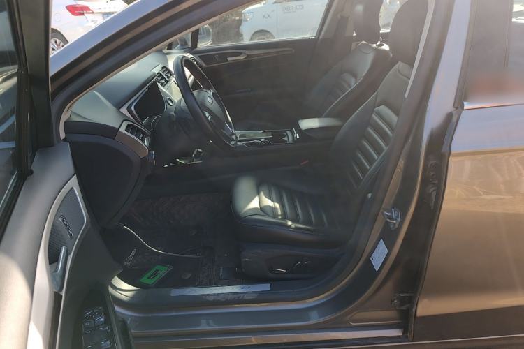 Used Ford Mondeo 2013 2.0L GTDi 200 Luxury Model