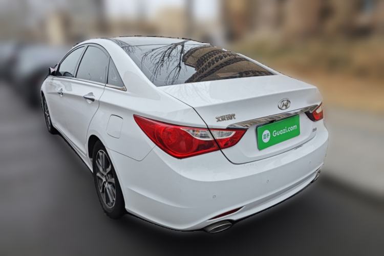 Used Hyundai Sonata 2013 2.4L Automatic Leading Edition China IV Standard