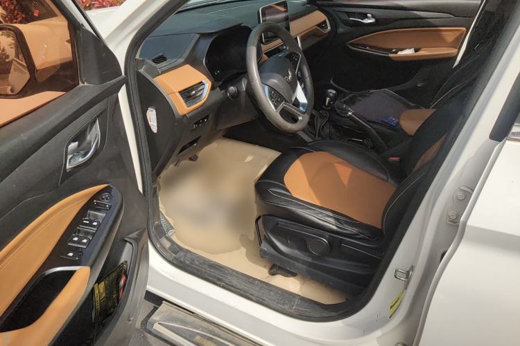 Used Wuling Hongguang S3 2018 1.5L Manual Luxury Model China V Standard Driver Seat