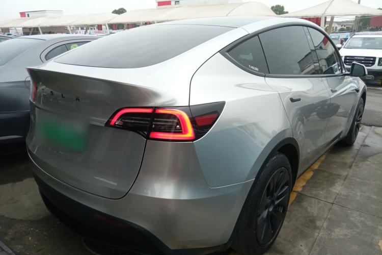 Used Tesla Model Y 2023 Rear-Wheel-Drive Version