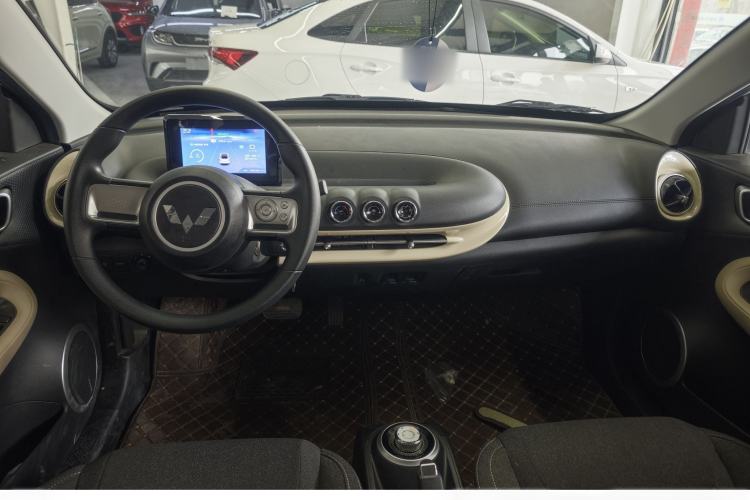 Used Wuling Bingo 2024 203km Light Edition Interior 2