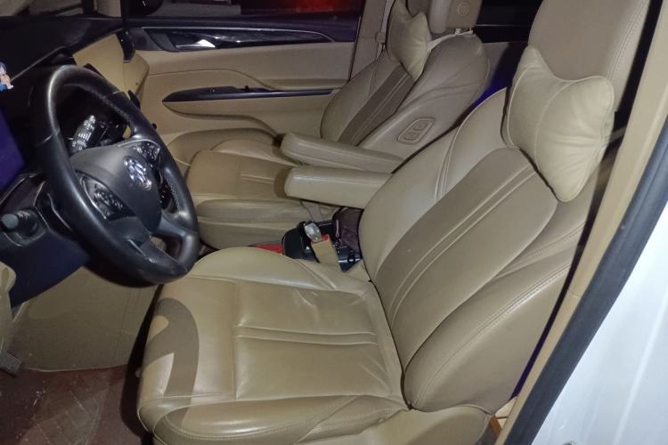 Used Buick GL8 2021 ES Land Cruiser 653T Luxury Edition Left Front Seat