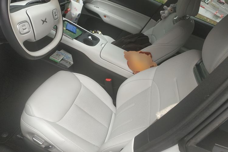 Used XPeng G6 2023 580 Long-Range Pro Left Front Seat