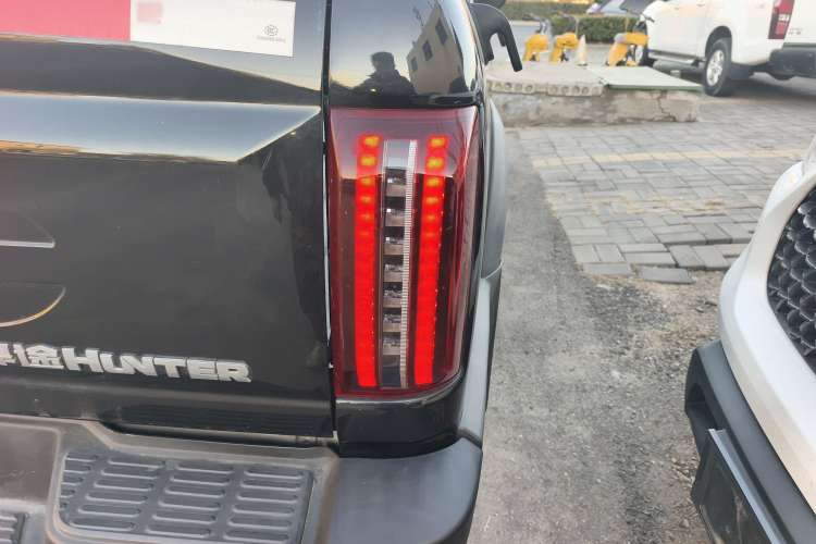 Used JAC Hantoo 2021 2.0T Commercial Version Manual Diesel Two-Wheel Drive Elite Large Double Cabin HFC4DB2-2E
