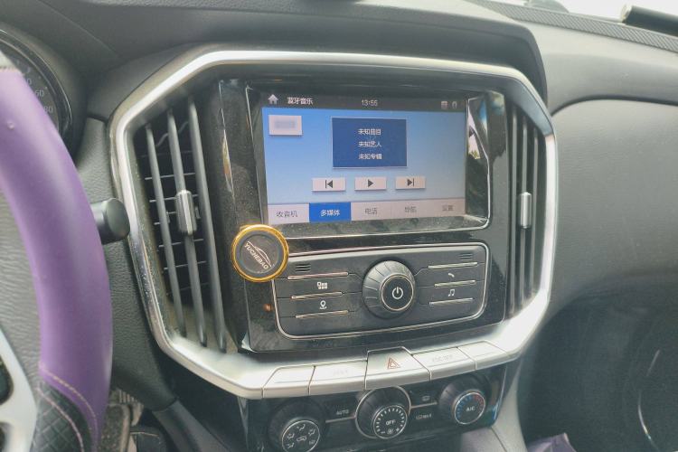 Used JMC Yusheng S350 2016 2.0T Automatic Two-Wheel Drive Gasoline Luxury Edition 5 Seats