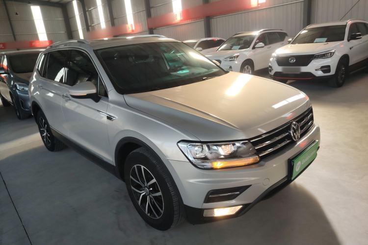 Used Volkswagen Tiguan L 2018 330TSI Automatic Two-Wheel Drive Luxury Edition
