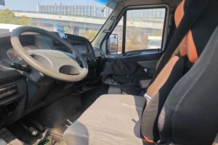 Used Iveco Power Daily  Left Front Seat