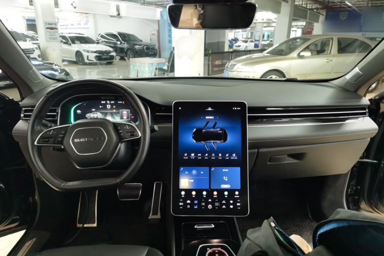 Used SERES SF5 2020 Two-Wheel Drive High-Performance Sports Edition