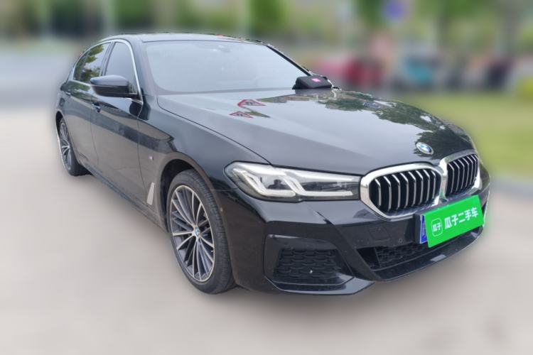 Used BMW 5 Series 2023 530Li Leading Model M Sport Package Front Right 45 Deg