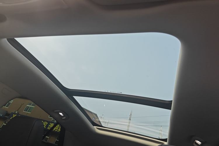 Used Buick Envision 2025 25T Entry-Grade Platinum Edition Headliner