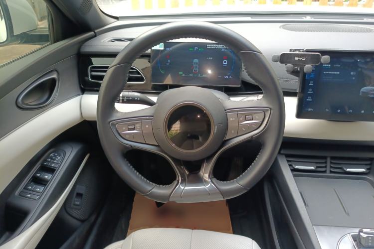 Used BYD Seal 06 New Energy 2024 DM-i 80KM Luxury Model Steering Wheel