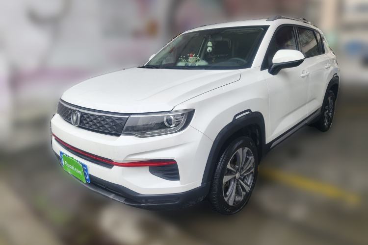 Used Changan CS35PLUS 2021 Revised Version Glory Million Edition 1.6L Manual Luxury Edition
