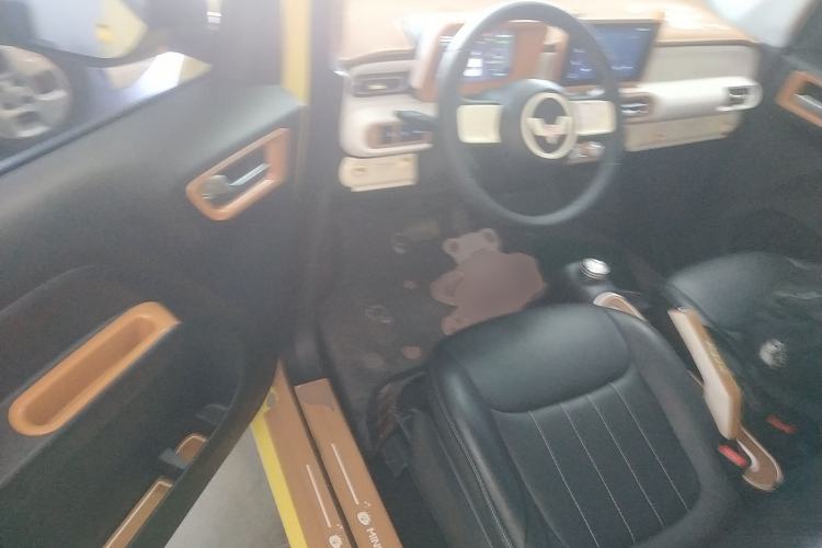 Used Wuling Hongguang MINIEV 2024 3rd Generation 215km Advanced Version Driver Seat