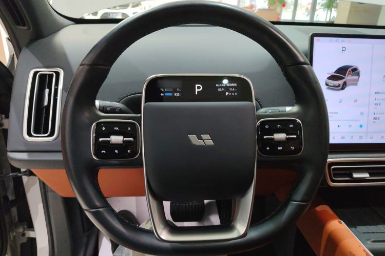 Used Li Auto L6 2025 Pro Smart Refresh Edition Steering Wheel