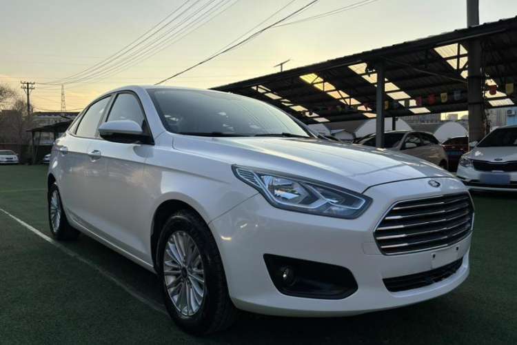 Used Ford Escort 2015 1.5L Automatic Comfort Edition