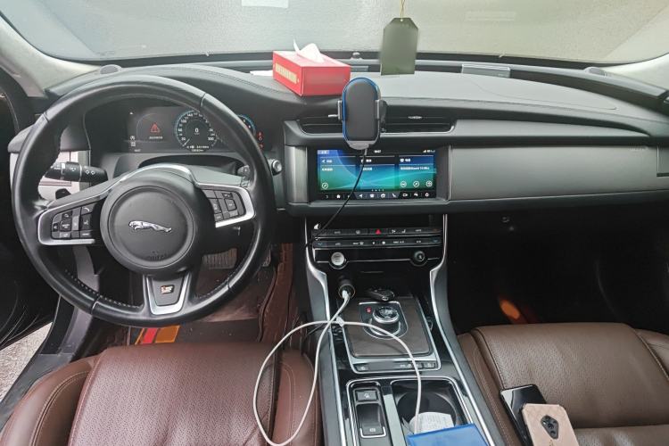 Used Jaguar XFL 2019 XFL 2.0T 250 PS Four-Wheel Drive Luxury Edition
