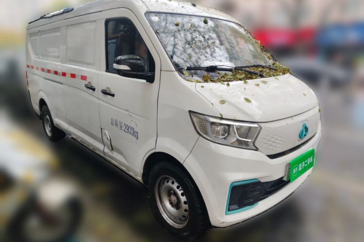 Used CHANGAN KUAYUE Xing V7 EV 2022 Standard Model 240 km Front Right 45 Deg