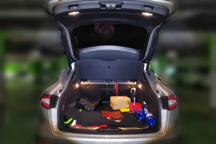 Used Maserati Levante 2018 3.0T Standard Edition Trunk