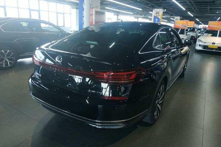 Used Volkswagen Passat 2023 330TSI Elite Edition Rear Right 45 Deg