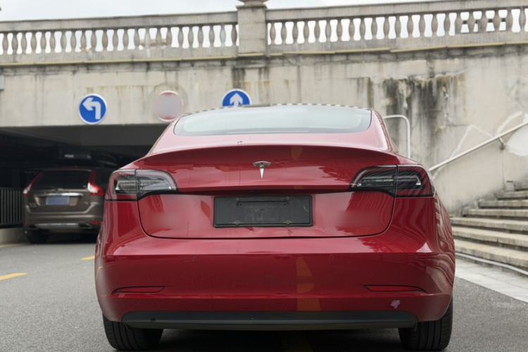 Used Tesla Model 3 2019 Standard Range Rear-Drive Upgraded Version Exterior 3