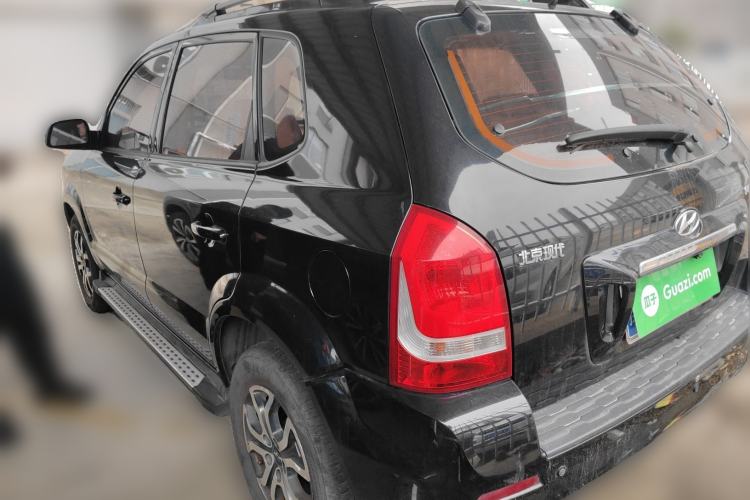 Used Hyundai Tucson 2013 2.0L Manual Two-Wheel Drive Fashion Edition