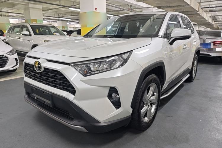 Used Toyota RAV4 2021 2.0L CVT Two-Wheel Drive Fashion Edition