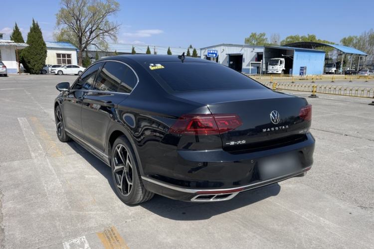 Used Volkswagen Magotan 2023 2 Million Units Commemorative Edition 330TSI DSG Luxury Version Exterior 3