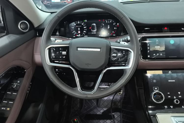 Used Land Rover Range Evoque 2022 Aurora L 249 PS R-Dynamic Luxury Edition Steering Wheel