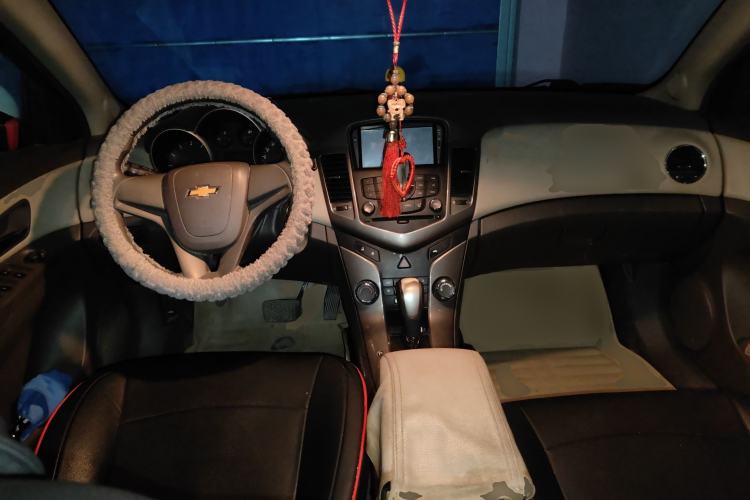 Used Chevrolet Cruze 2015 1.5L Classic SE AT
