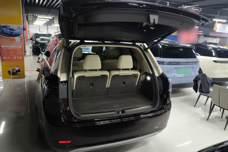 Used Hima AITO M9 2025 Extended-Range Ultra Version 52 kWh 6-Seater