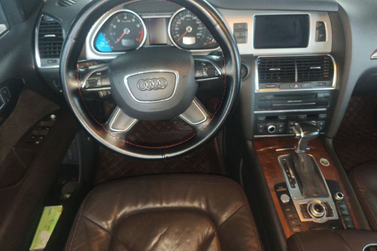 Used Audi Q7 2013 40 TFSI Technology Edition
