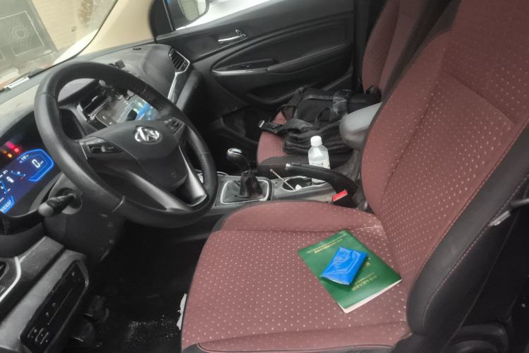 Used CHANGAN OSHAN A800 2017 1.6L Manual Comfort Model