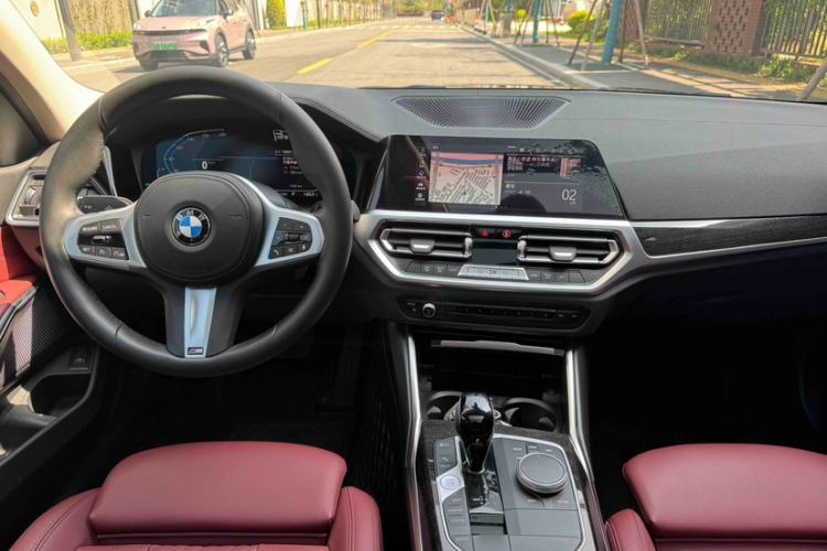 Used BMW 3 Series 2022 Updated 325Li M Sport Package Interior 8