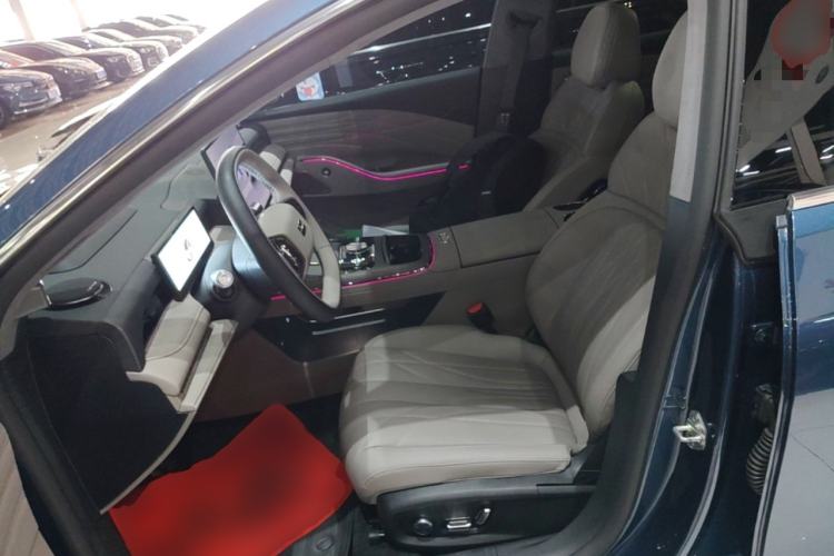 Used Geely Galaxy 8 2025 130km EM-P Starship Edition
