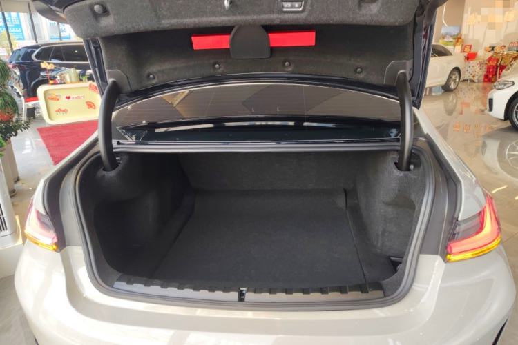 Used BMW 3 Series 2024 325Li M Sport Night Edition Package
