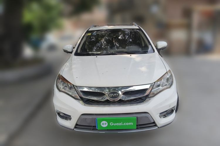 Used BYD S7 2015 2.0T Automatic Prestige Model
