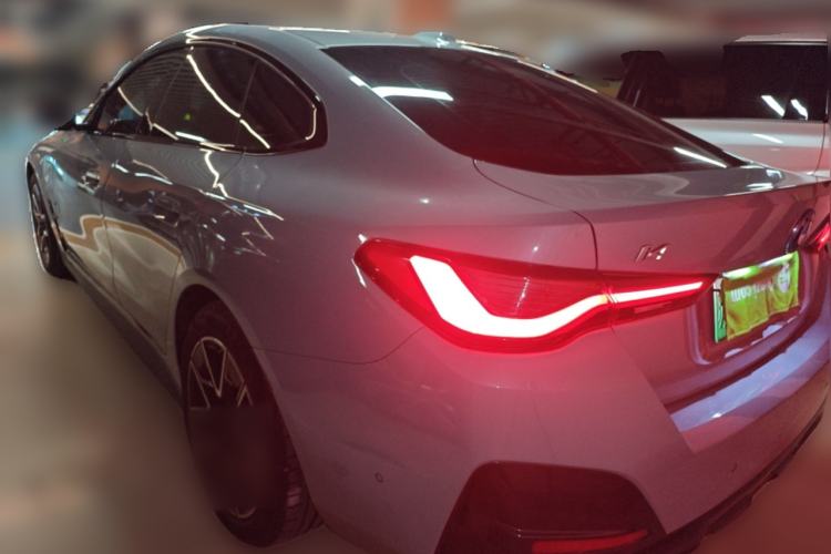 Used BMW i4 2023 eDrive40
