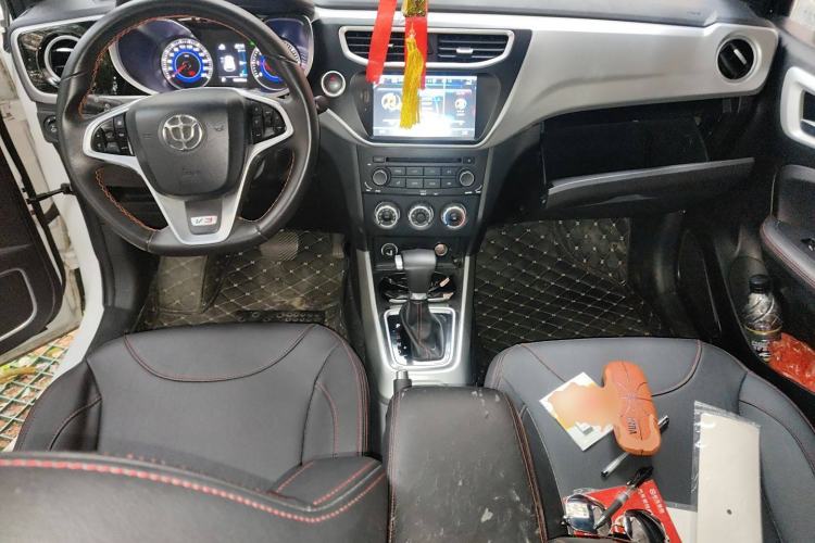 Used Brilliance V3 2015 1.5L Automatic Smart Version