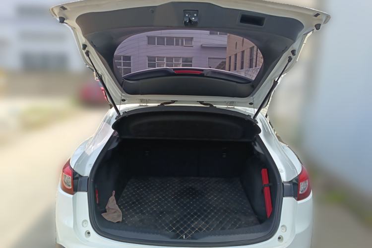 Used Mazda CX-4 2016 2.0L Automatic 2WD Blue Sky Luxury Edition Trunk