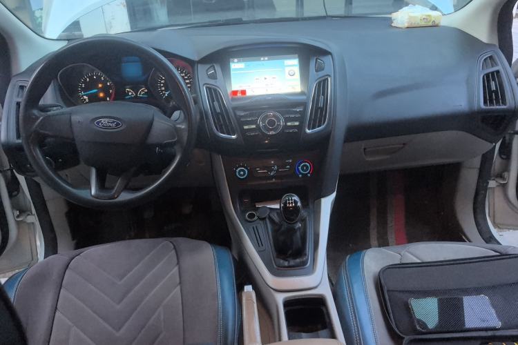 Used Ford Focus 2017 Sedan 1.6L Manual Comfort Plus SmartDrive Edition
