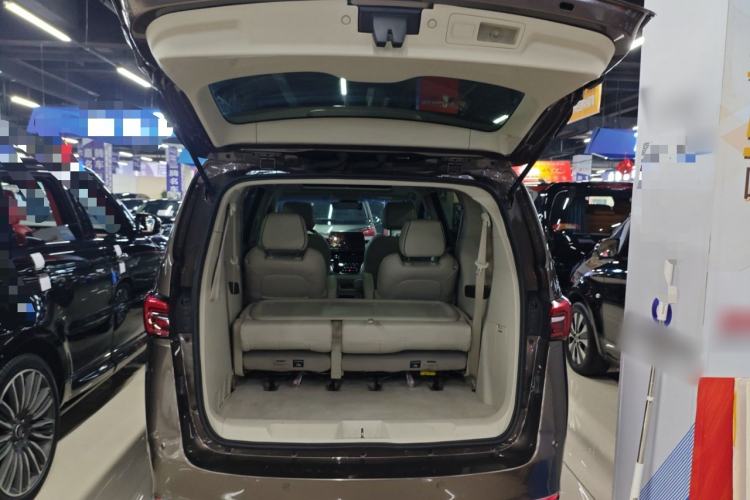 Used Buick GL8 2021 Land Cruiser Executive Class 652T Smart Luxury Model Trunk