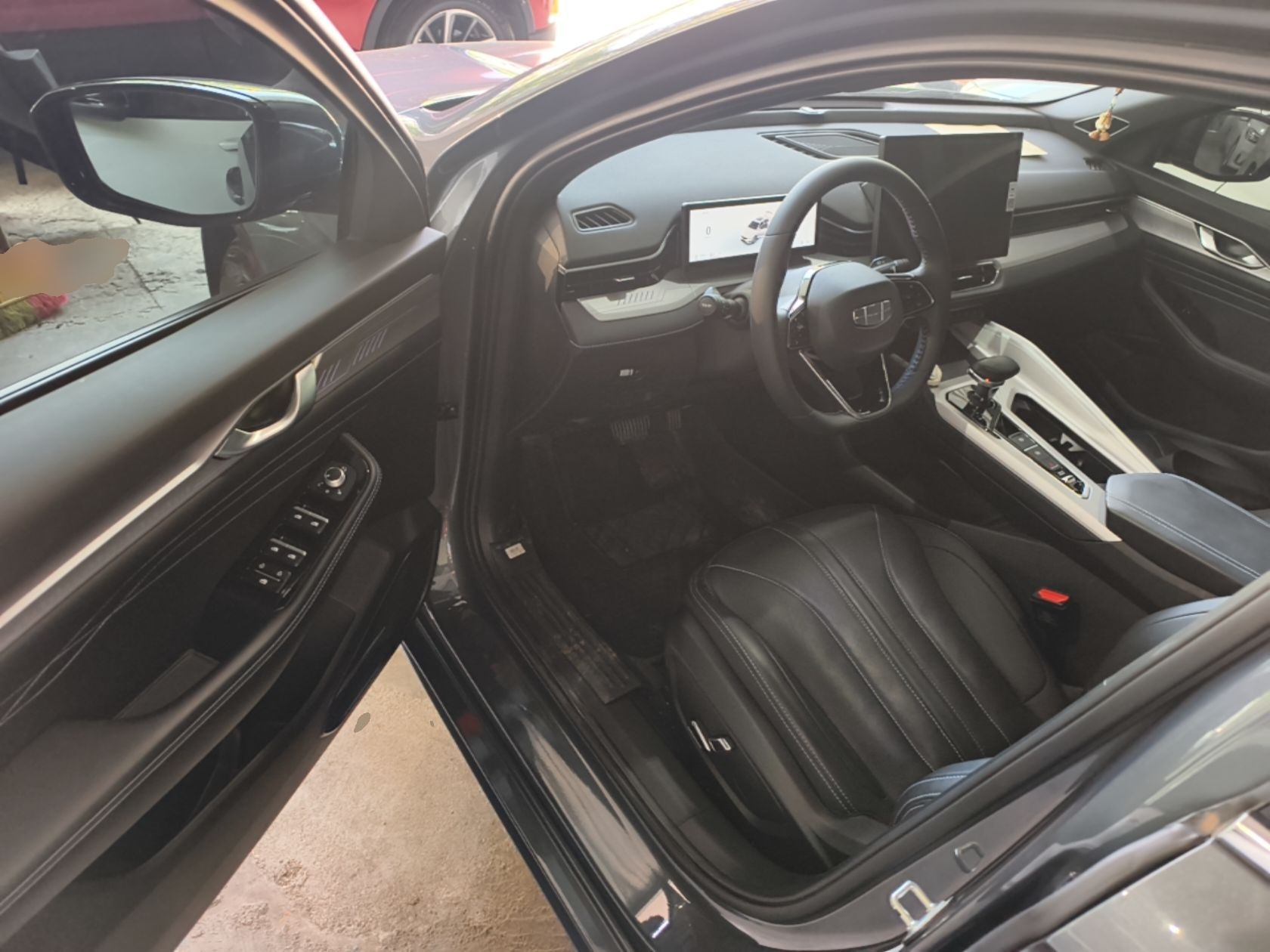 Geely Auto Preface 2025 Dongfang Yao 1.5TD Fuyao Edition — снимка 18