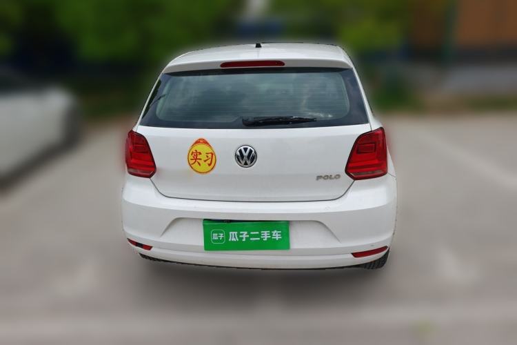 Used Volkswagen Polo 2016 1.4L Manual Fashion Model