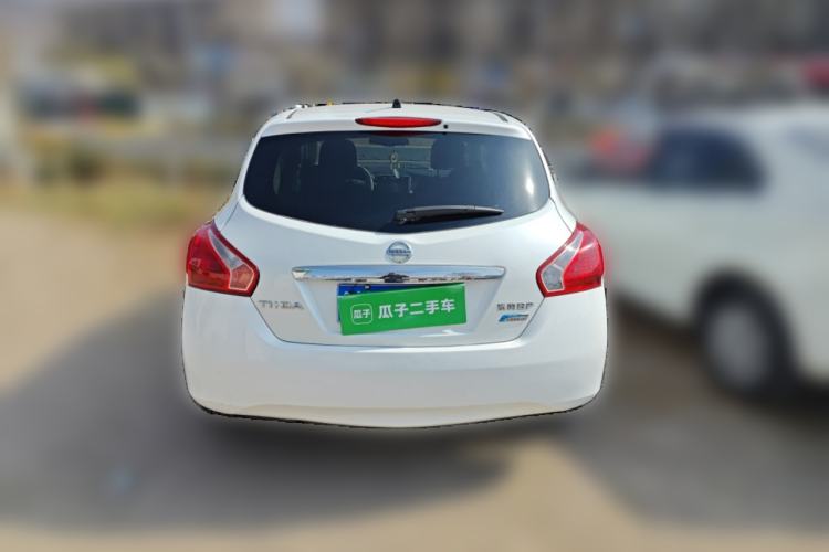 Used Nissan Tiida 2011 1.6L CVT Smart Version
