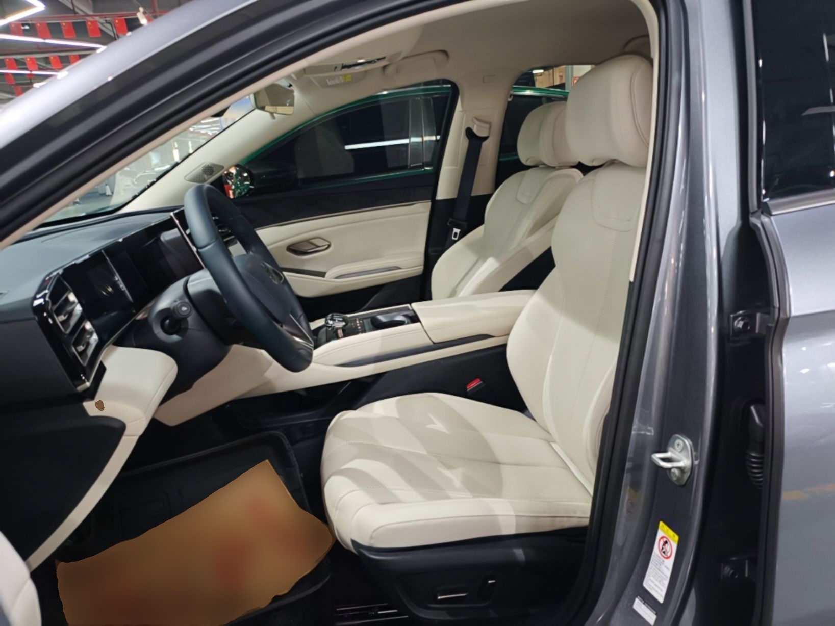 Vordere Reihe im Auto